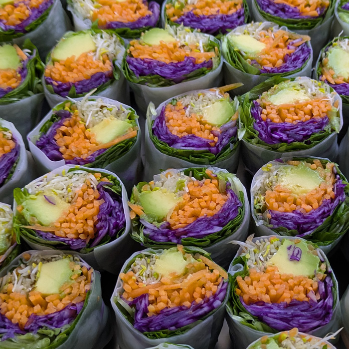 Rouleaux de Printemps maison préparé pour une réception d'entreprise